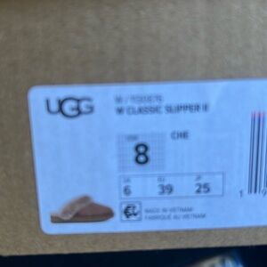 Ugg classic slipper II